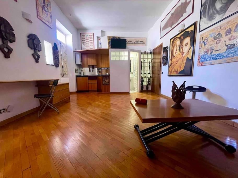 Our Arty Flat In Monti Apartment Rome Bagian luar foto