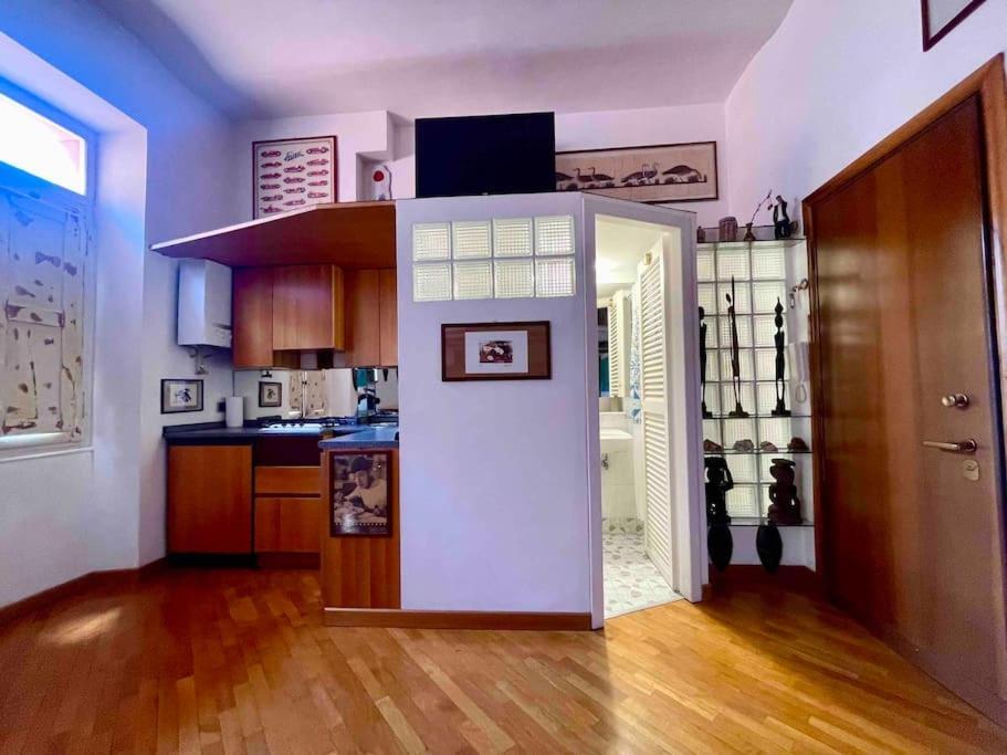 Our Arty Flat In Monti Apartment Rome Bagian luar foto