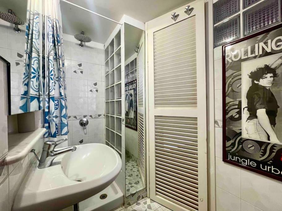 Our Arty Flat In Monti Apartment Rome Bagian luar foto